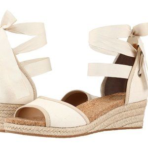 UGG Amell Espadrille Wedge Sandal, Size 8.5